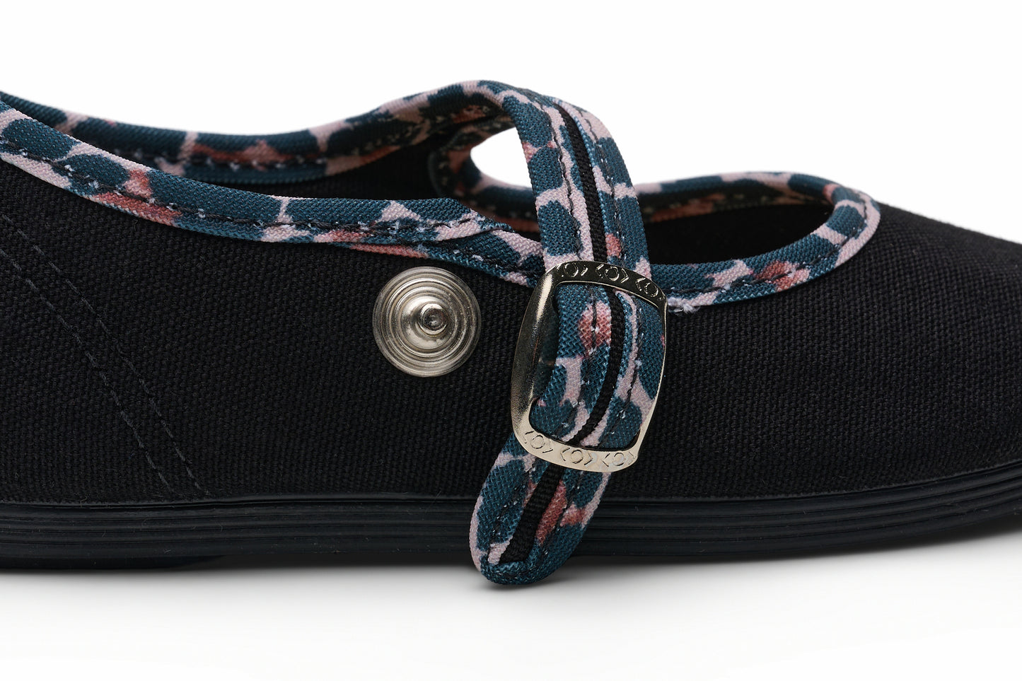 SIGNATURE Leopard